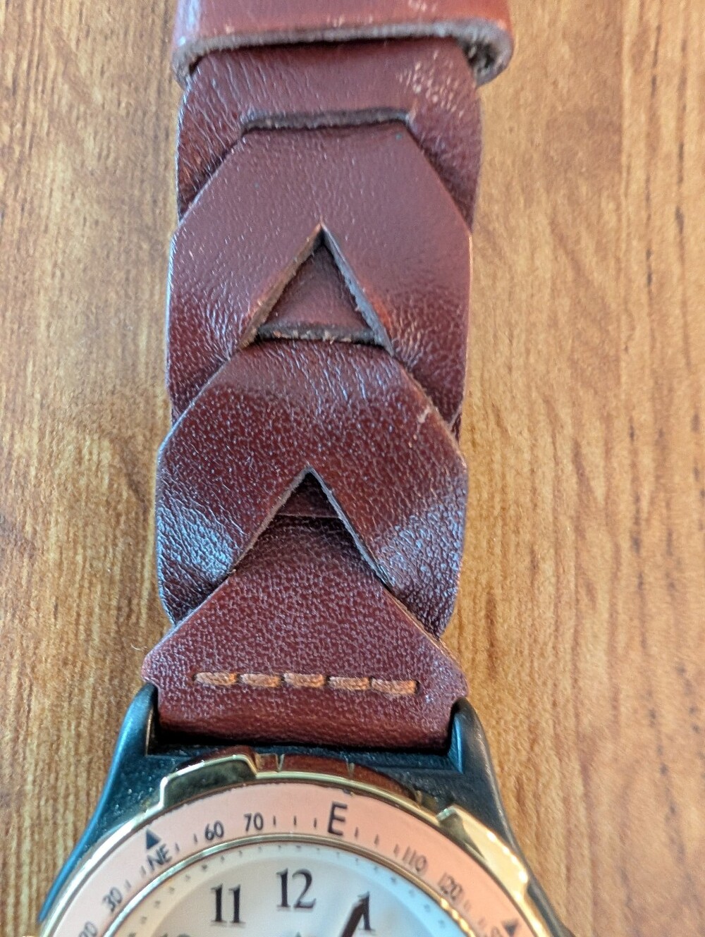 Vintage Mens Timex Watch Brown Leather Band - Picture 10 of 14